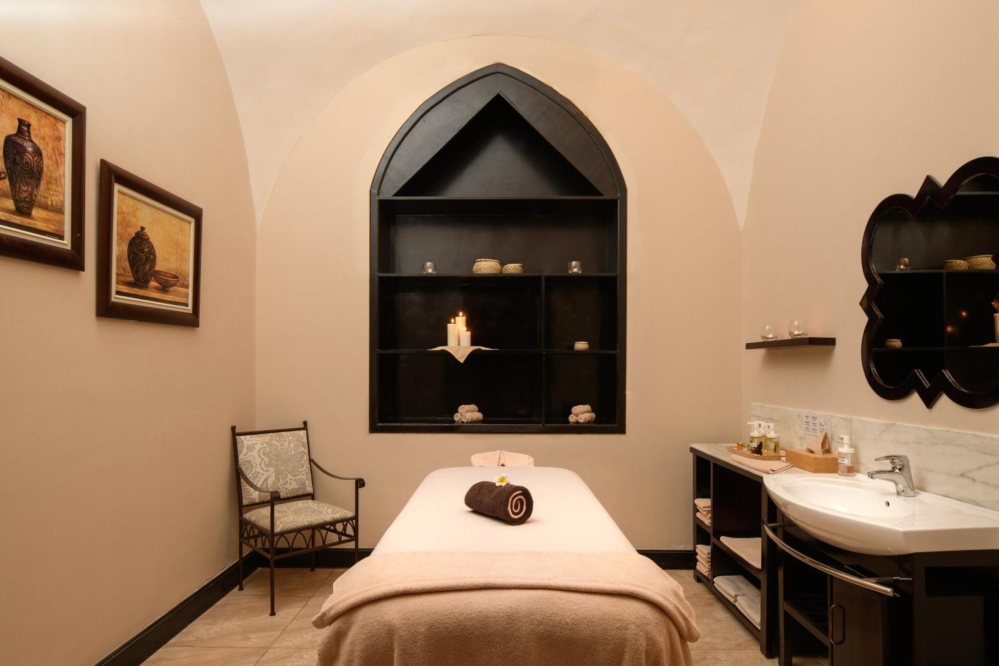 Iberotel Redsina 沙姆沙伊赫 外观 照片 Treatment room at The Spa at The Westin Dubai