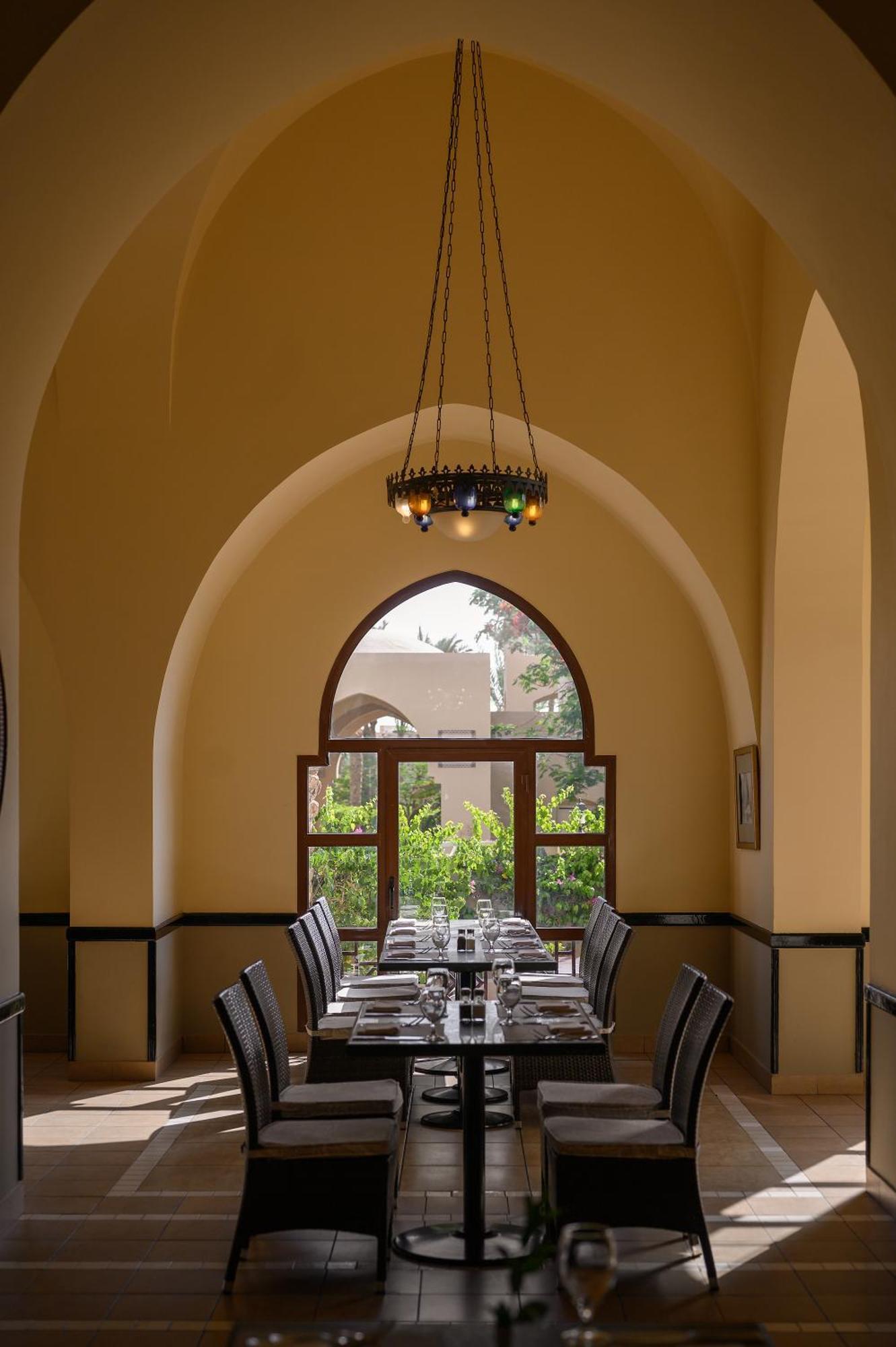 Iberotel Redsina 沙姆沙伊赫 外观 照片 Interior of the restaurant